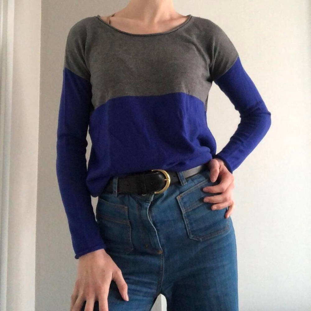 Splendid color block sweater. Blue and grey